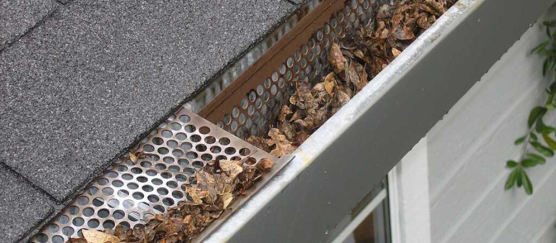 residential gutter service Oconomowoc, WI